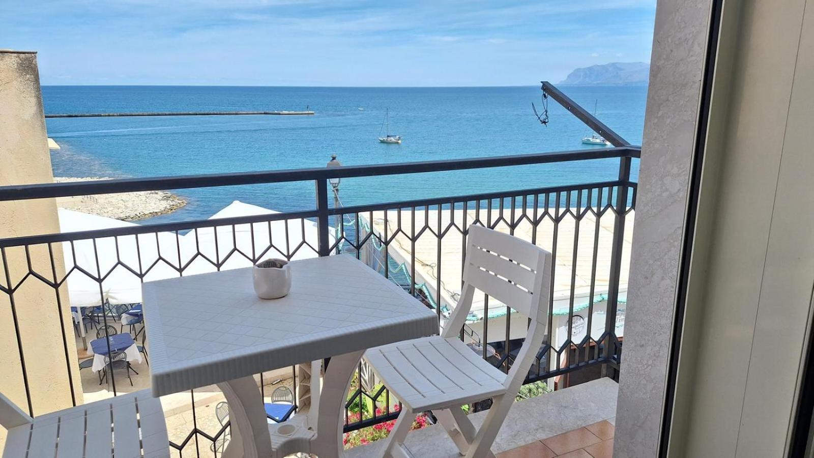 Umari Rooms Castellammare del Golfo Extérieur photo